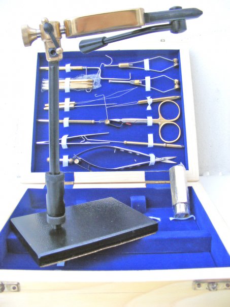 Advanced fly tying kit with premium tools and nameo vise